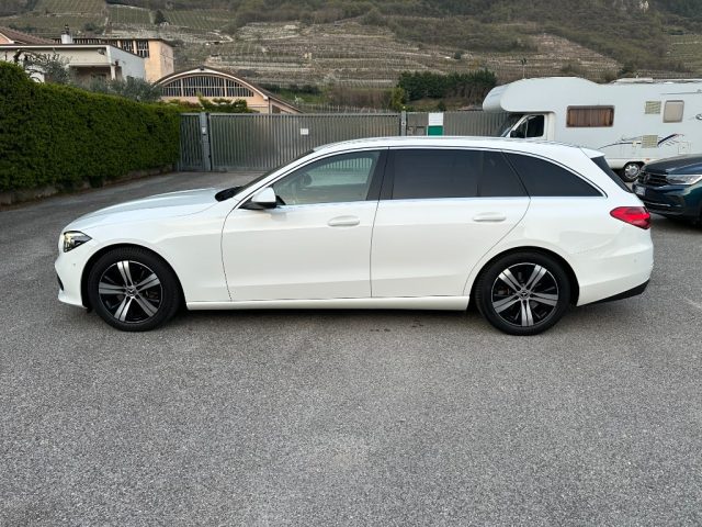MERCEDES-BENZ C 220 usata, con Boardcomputer