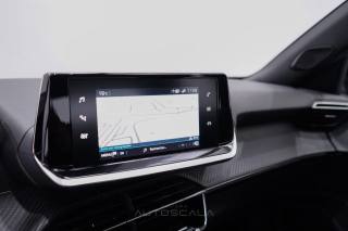 PEUGEOT 2008 usata, con Volante in pelle