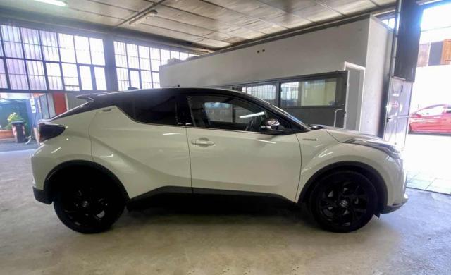 TOYOTA C-HR usata 8