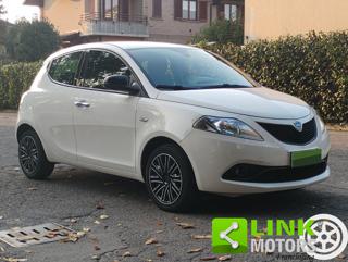 LANCIA Ypsilon usata, con Fendinebbia