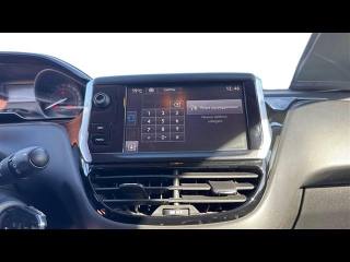 PEUGEOT 208 usata, con Fari LED