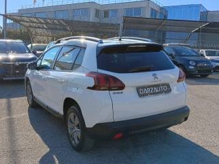 PEUGEOT 2008 usata, con Touch screen