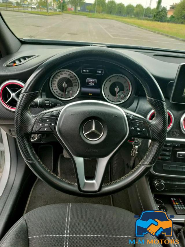 MERCEDES-BENZ A 180 usata, con Chiusura centralizzata
