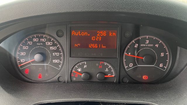 OPEL Movano usata, con Cruise Control