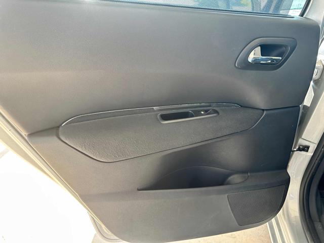 PEUGEOT 5008 usata 46