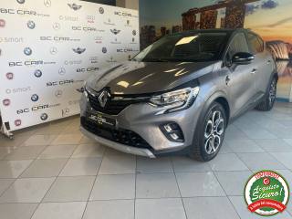 RENAULT Captur 1.3 Mild Hybrid 160cv EDC TECHNO