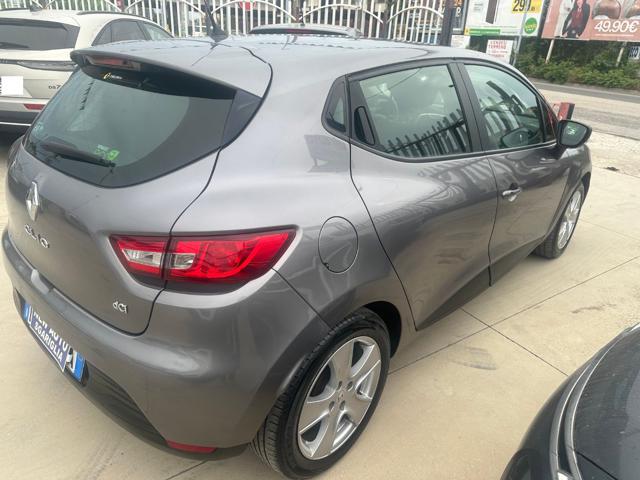 RENAULT Clio usata, con Autoradio