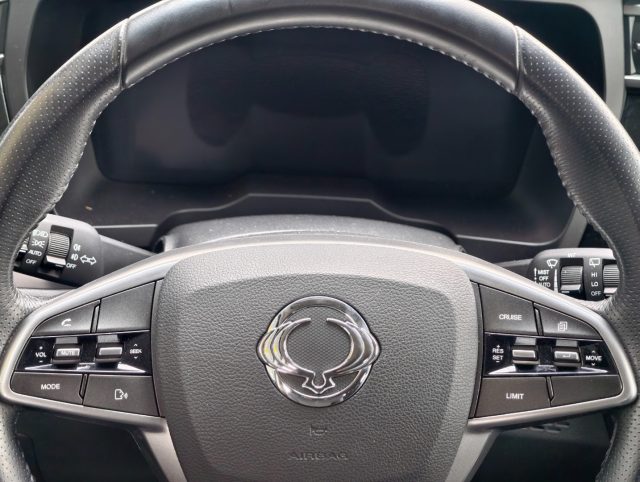 SSANGYONG Korando usata, con Controllo automatico clima