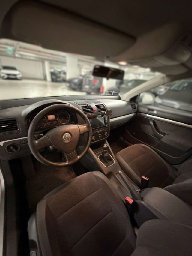 VOLKSWAGEN Golf usata, con Airbag laterali