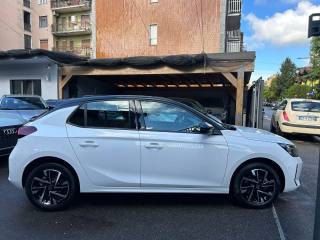 OPEL Corsa usata, con Airbag laterali
