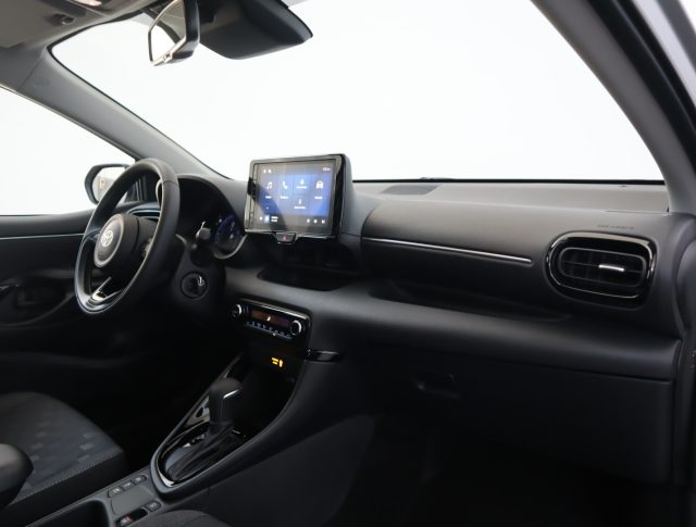 TOYOTA Yaris usata, con Servosterzo