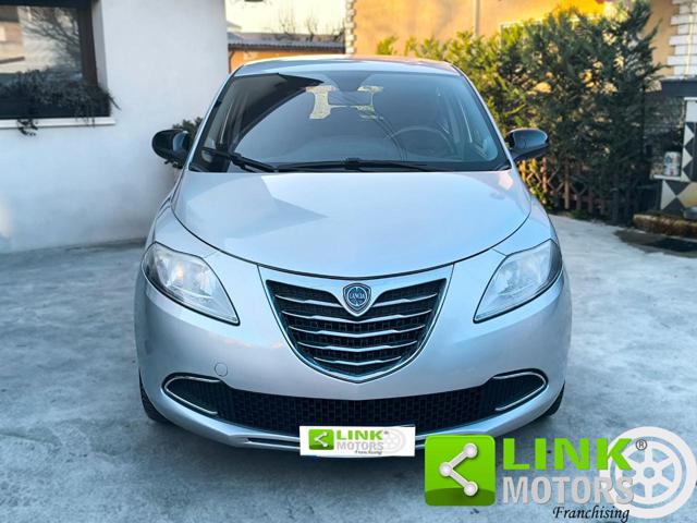 LANCIA Ypsilon usata, con Airbag