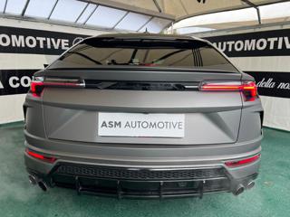 LAMBORGHINI Urus usata, con Autoradio