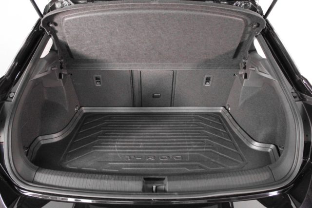 VOLKSWAGEN T-Roc usata, con ESP