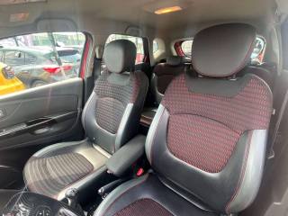 RENAULT Captur usata, con Autoradio
