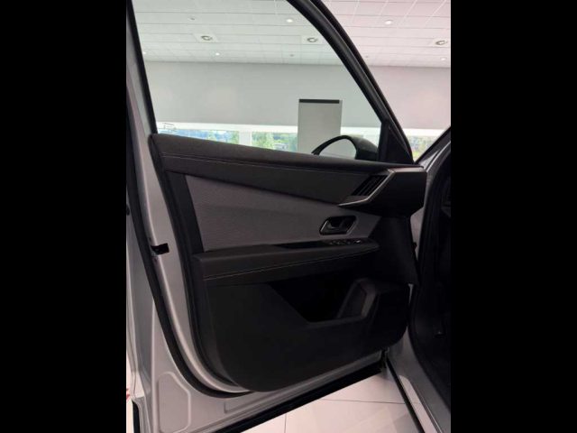 OPEL Grandland usata, con Regolazione elettrica sedili