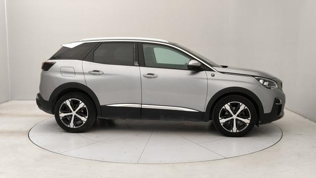 PEUGEOT 3008 usata, con Autoradio