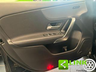 MERCEDES-BENZ A 160 usata, con Cronologia tagliandi