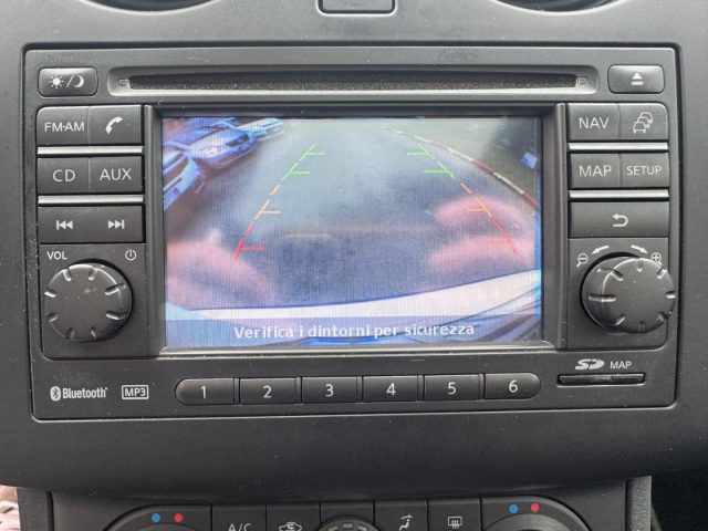 NISSAN Qashqai usata, con USB