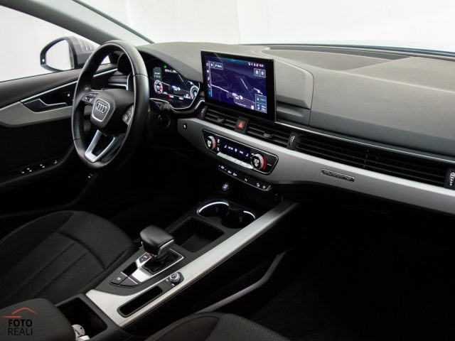 AUDI A4 allroad usata, con Sensori di parcheggio anteriori