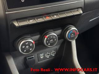 RENAULT Clio usata, con Volante in pelle