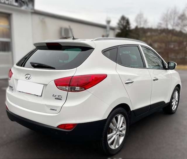HYUNDAI iX35 usata, con Airbag