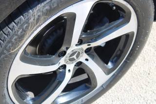 MERCEDES-BENZ E 220 usata, con Alzacristalli elettrici