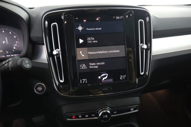VOLVO XC40 usata 10