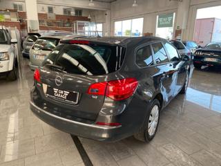 OPEL Astra usata, con Climatizzatore