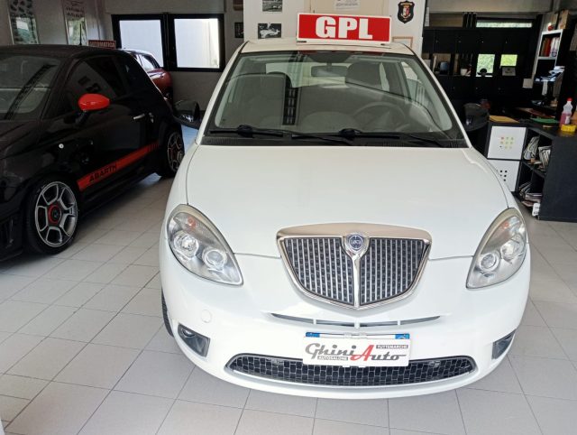 LANCIA Ypsilon usata, con Airbag Passeggero
