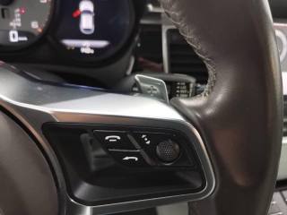 PORSCHE Macan usata, con Specchietti laterali elettrici