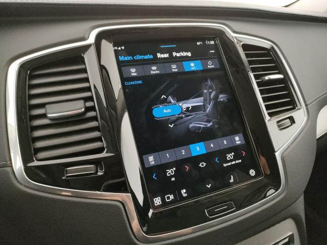 VOLVO XC90 usata, con USB