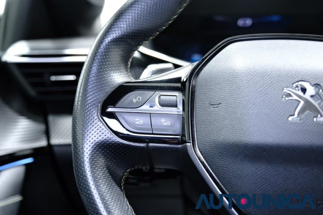 PEUGEOT 208 usata, con Touch screen