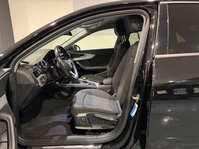 AUDI A4 usata, con Sistema di navigazione