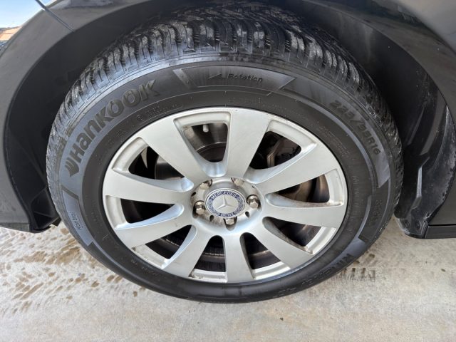 MERCEDES-BENZ E 200 usata, con Park Distance Control