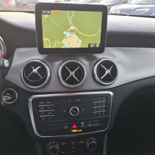 MERCEDES-BENZ GLA 200 usata, con Specchietti laterali elettrici