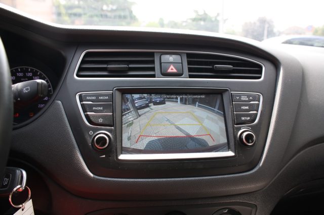 HYUNDAI i20 usata, con Servosterzo