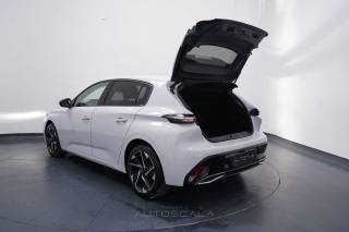 PEUGEOT 308 usata, con Airbag testa