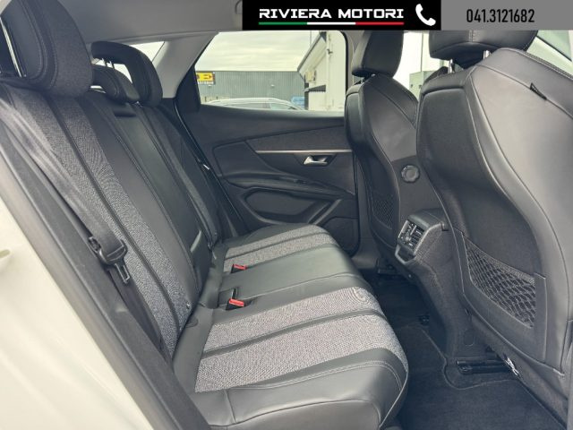 PEUGEOT 3008 usata, con Controllo automatico clima