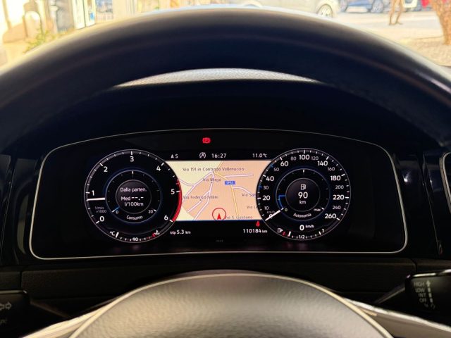 VOLKSWAGEN Golf usata, con Sistema di navigazione