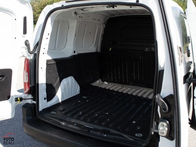 PEUGEOT Partner usata, con Cruise Control