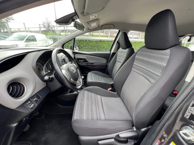TOYOTA Yaris usata, con Fendinebbia