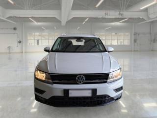 VOLKSWAGEN Tiguan usata, con Autoradio