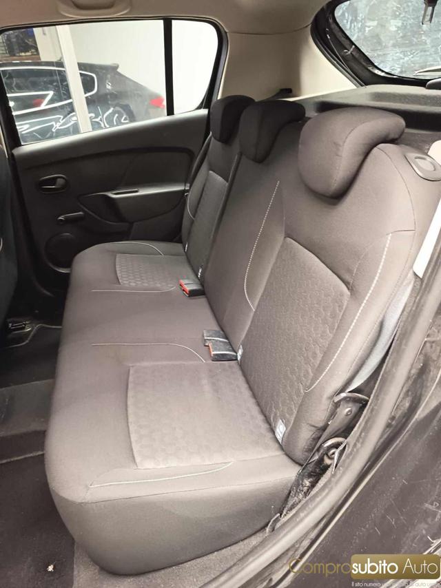 DACIA Sandero usata, con Sedile posteriore sdoppiato