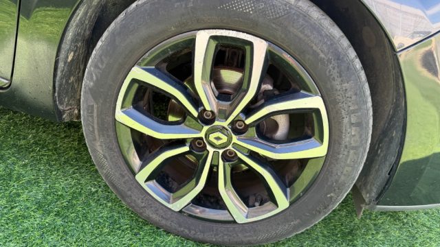 RENAULT Clio usata, con Chiusura centralizzata