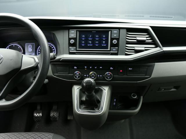 VOLKSWAGEN Caravelle usata, con Volante multifunzione