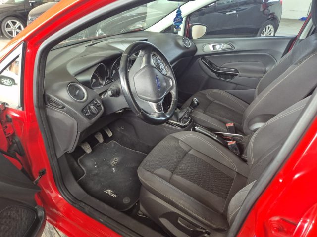 FORD Fiesta usata, con ESP