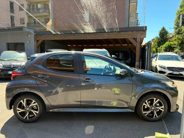 TOYOTA Yaris usata, con Alzacristalli elettrici