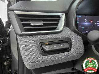 RENAULT Clio usata, con Volante in pelle