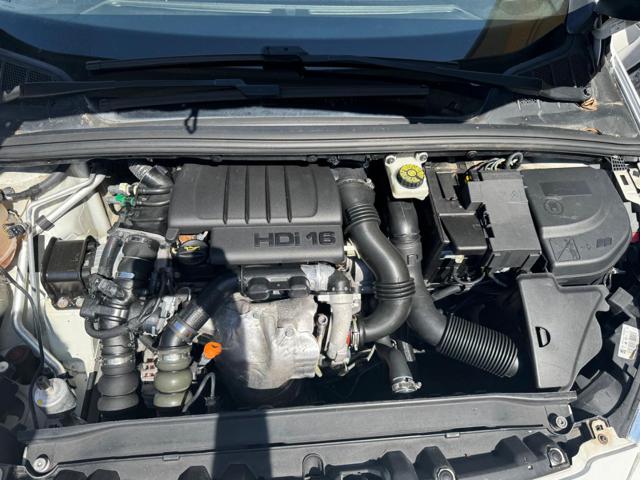 PEUGEOT 308 usata, con Airbag testa